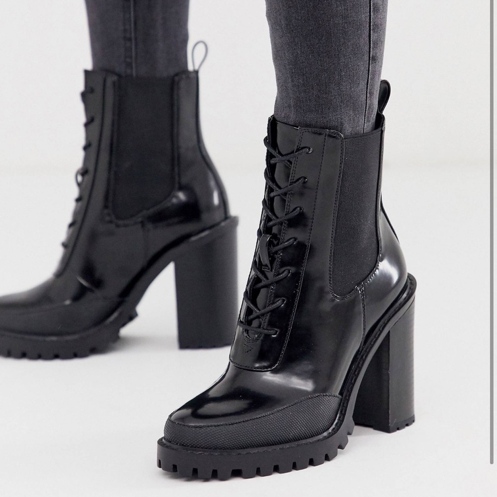 Lace up boots